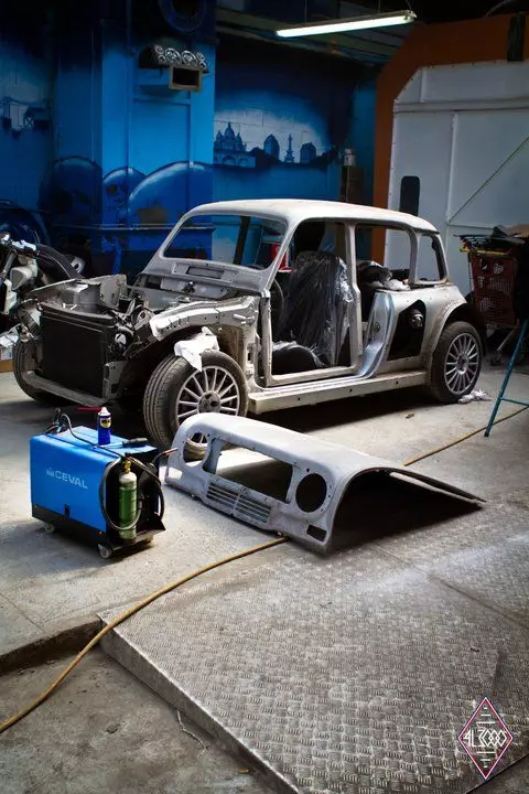 How to build a Renault 4L... with a V6 engine and rear-wheel drive 4527_2