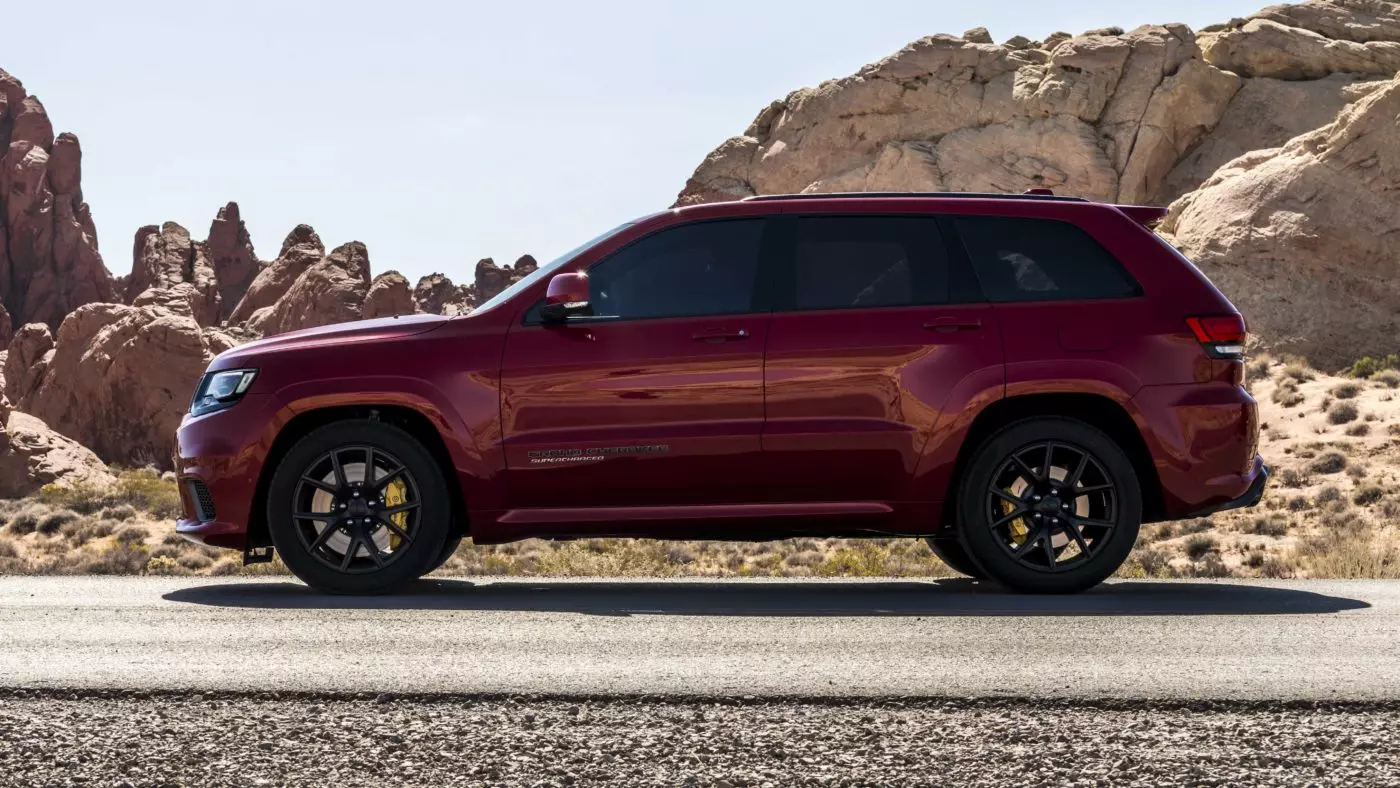 Jeep Grand Cherokee Trackhawk 2018 - цена: + 0 руб.