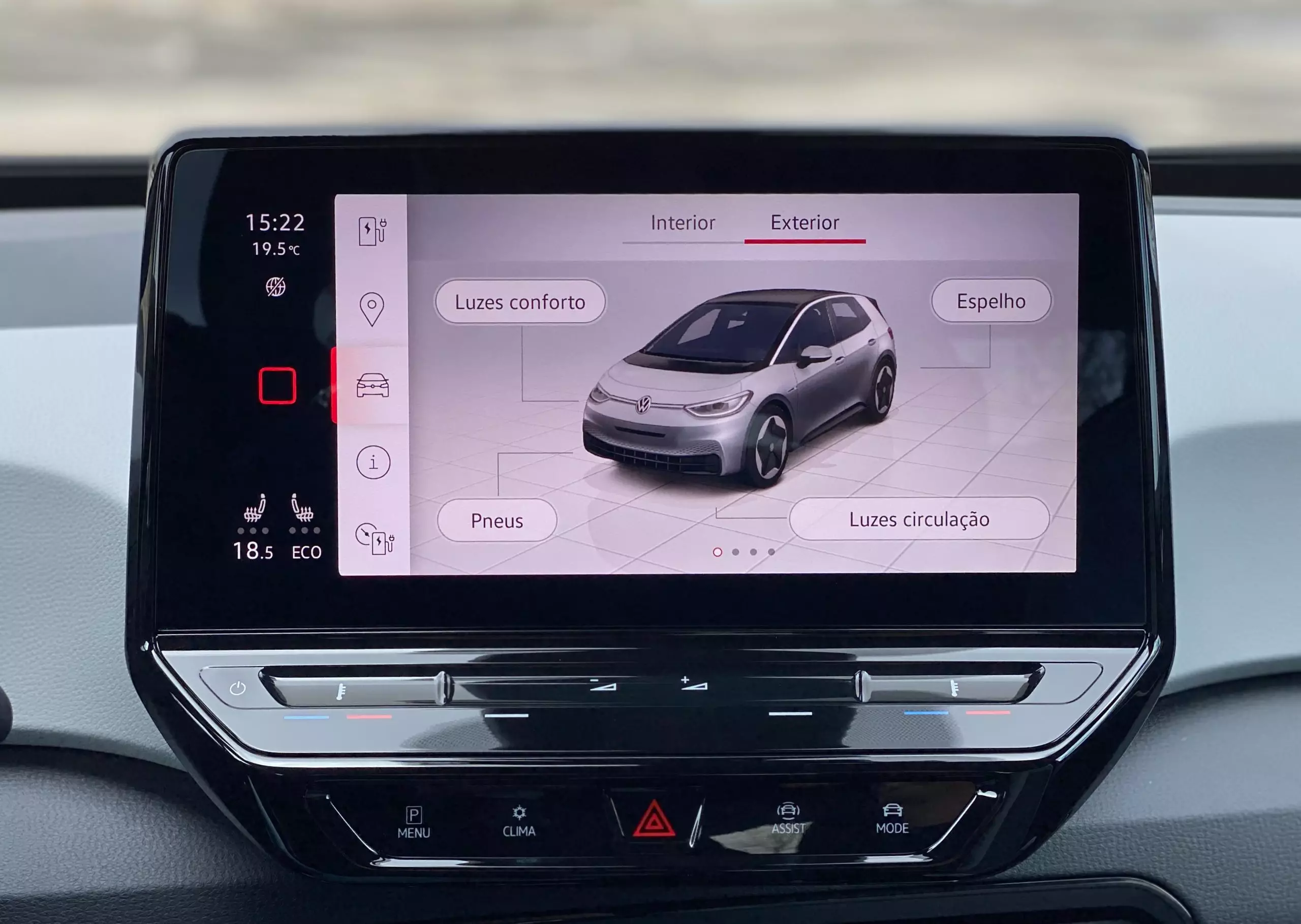 volkswagen id3 1st 2020 infotainment |