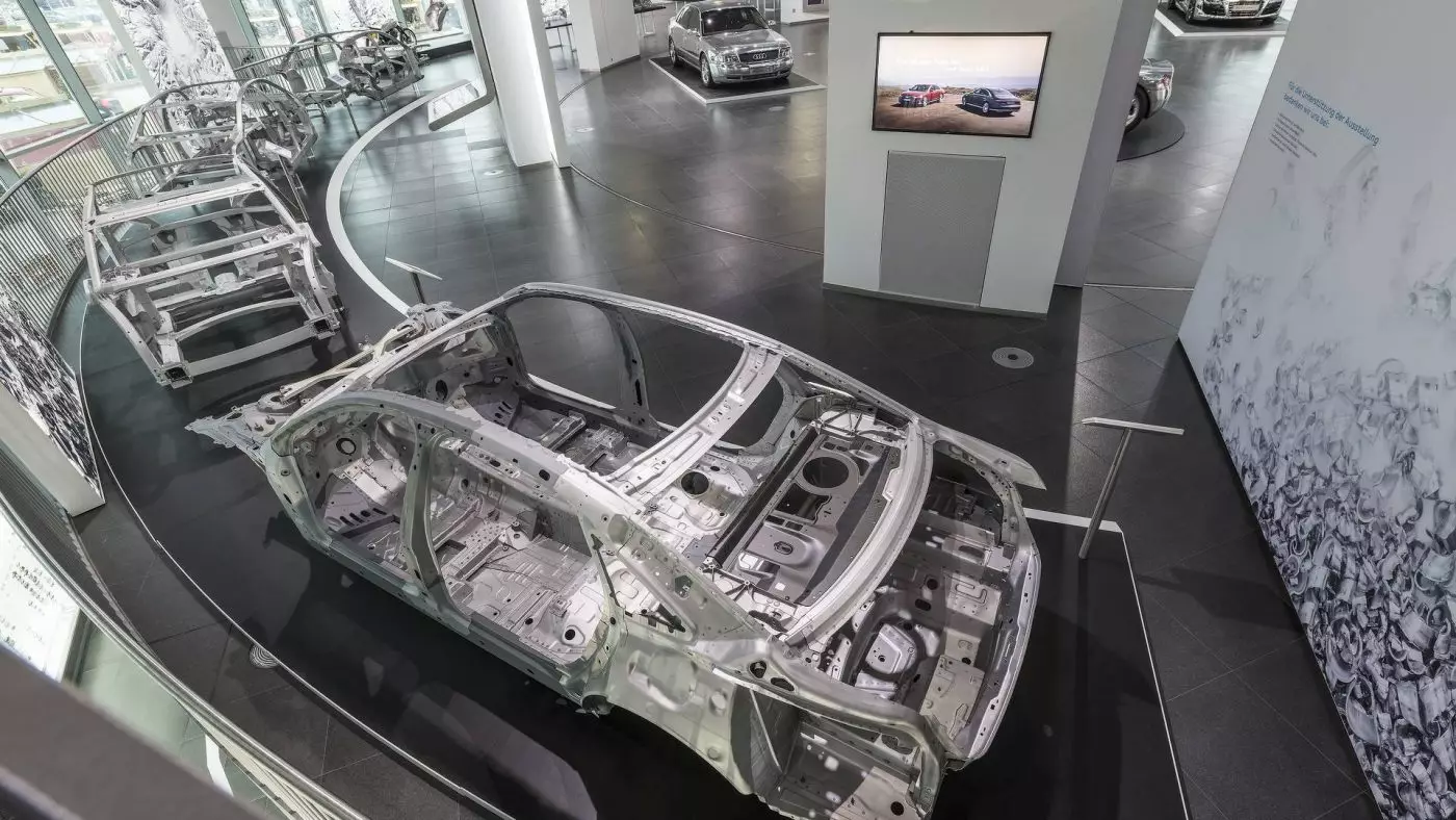 Audi näitab alumiiniumi erinevaid vorme alates 1923. aastast 4823_5