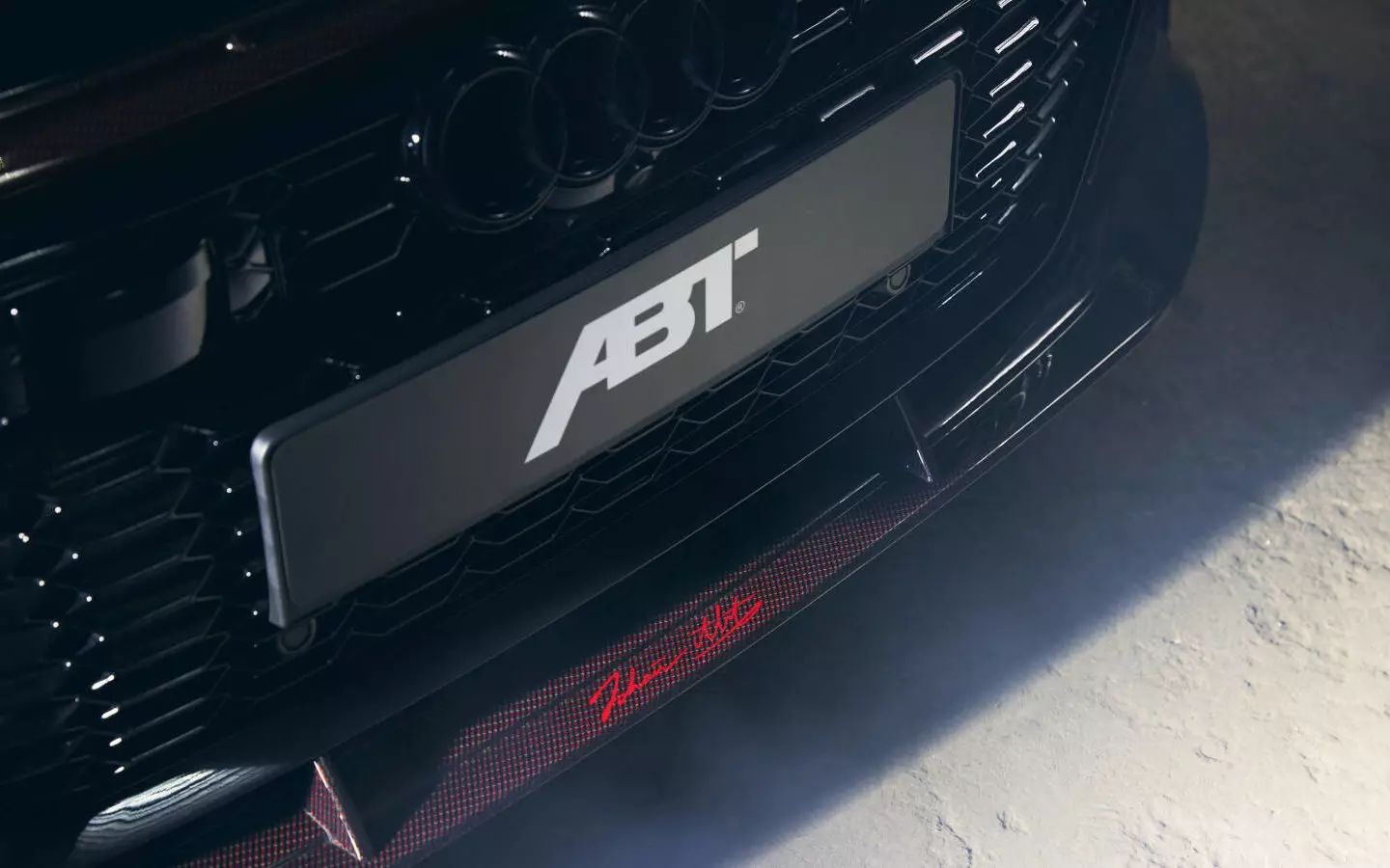 奧迪 RS 6 Avant Johann Abt 簽名版