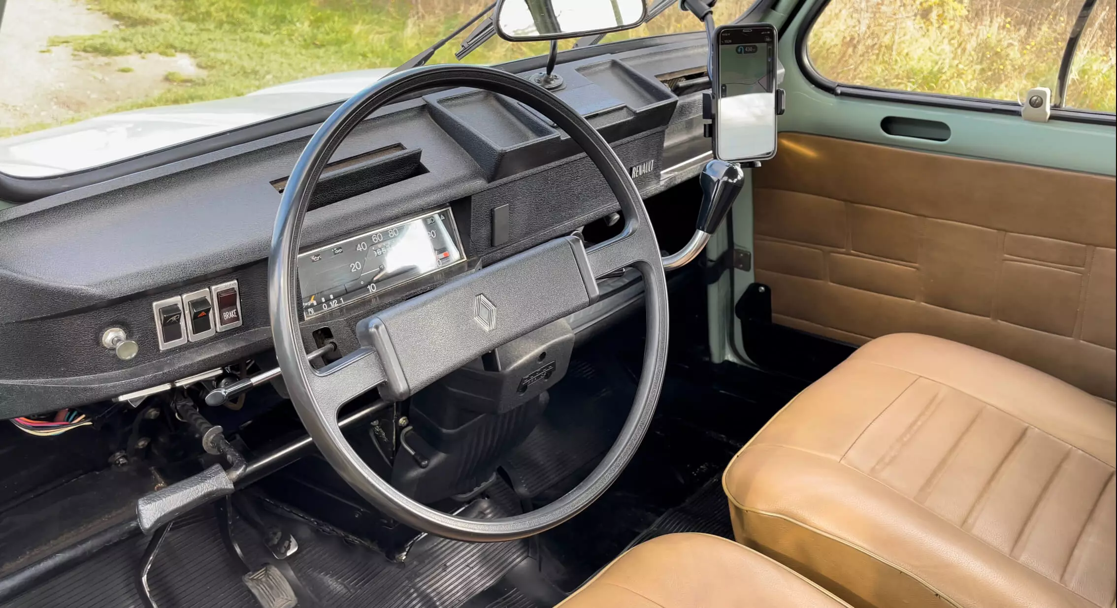 Renault 4L 60 Jahre alt Paris