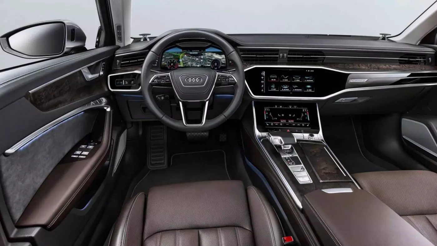 I-Audi A6 2018