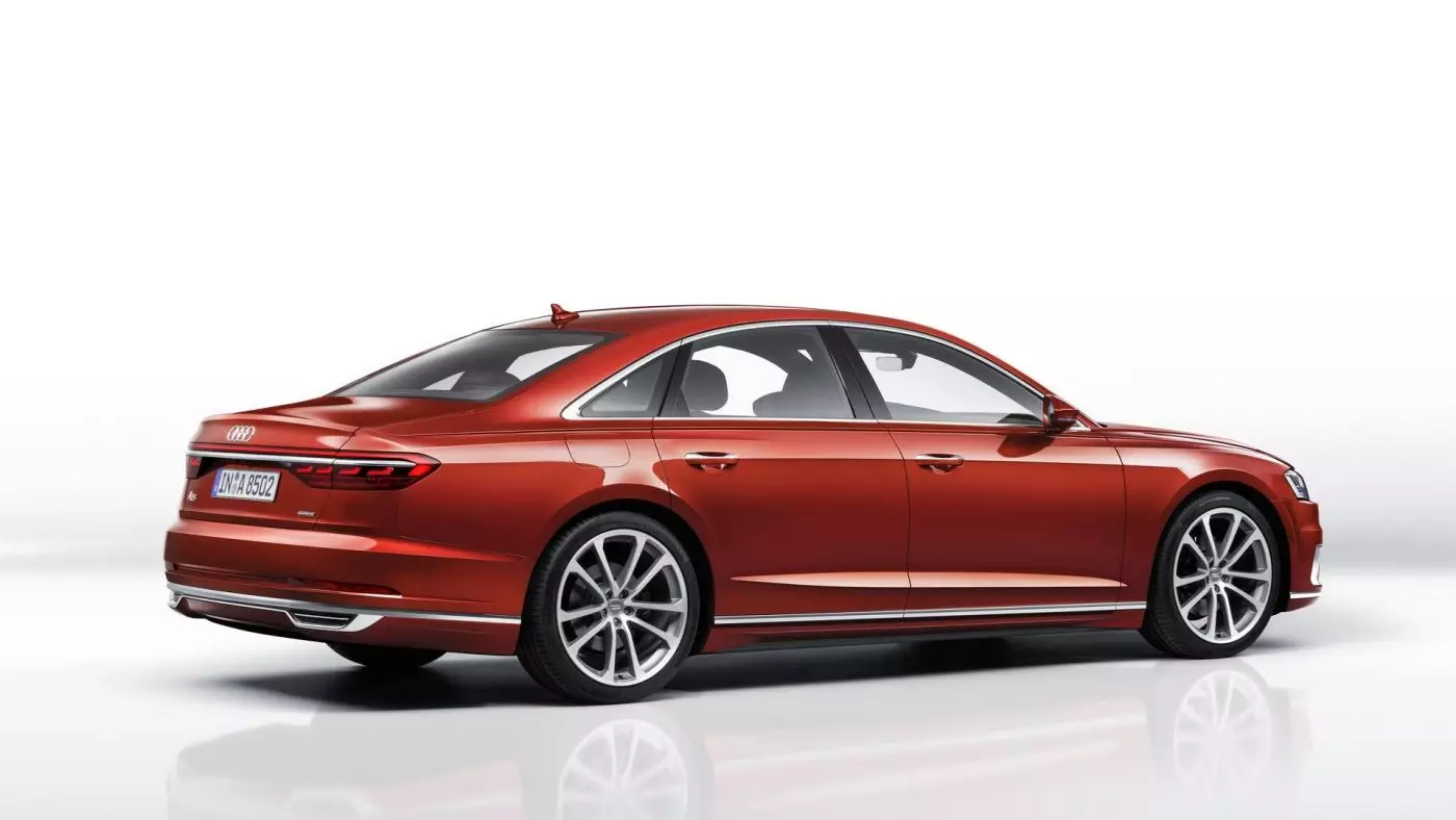 2018 Audi A8 - Atzekoa