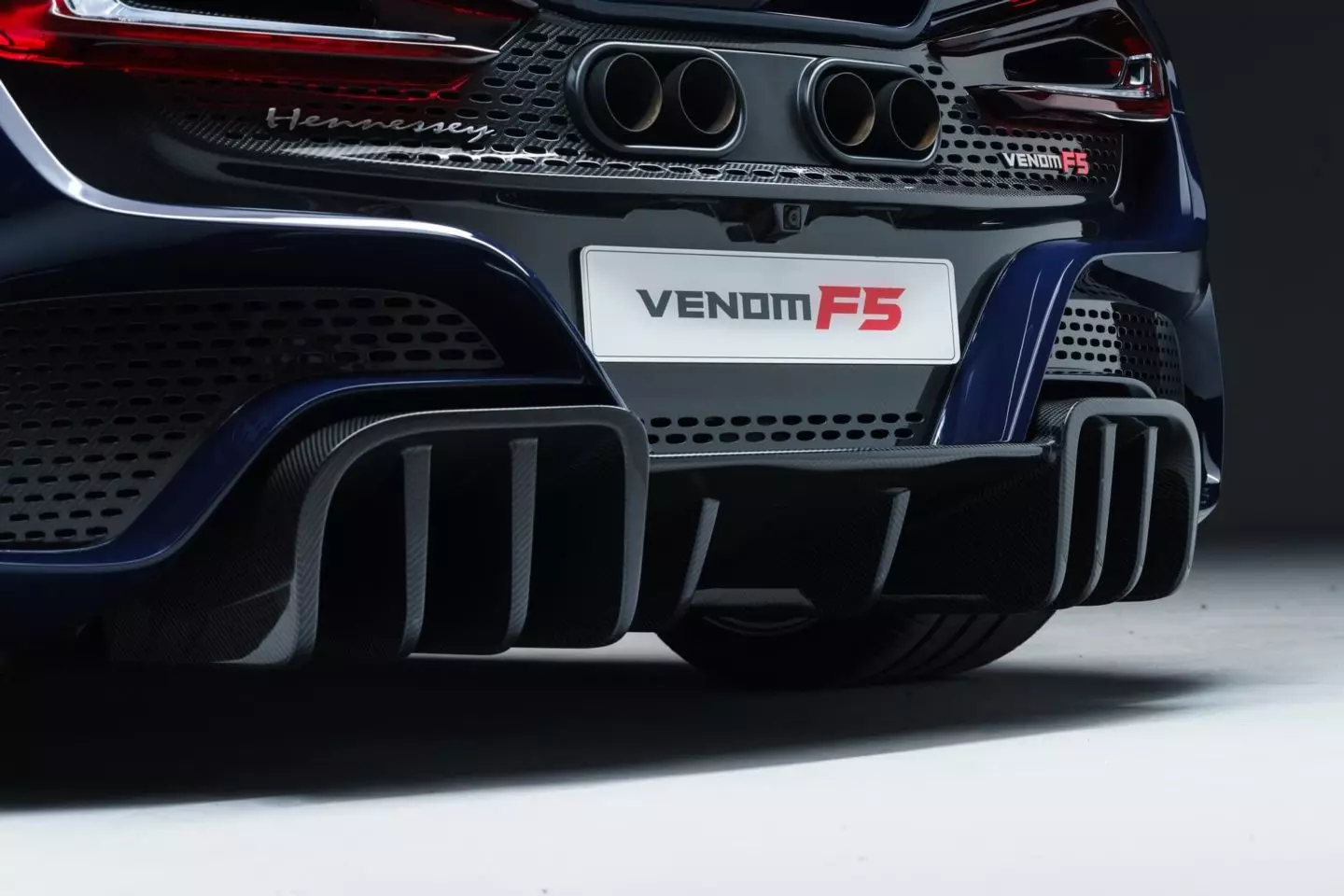 rear air diffuser