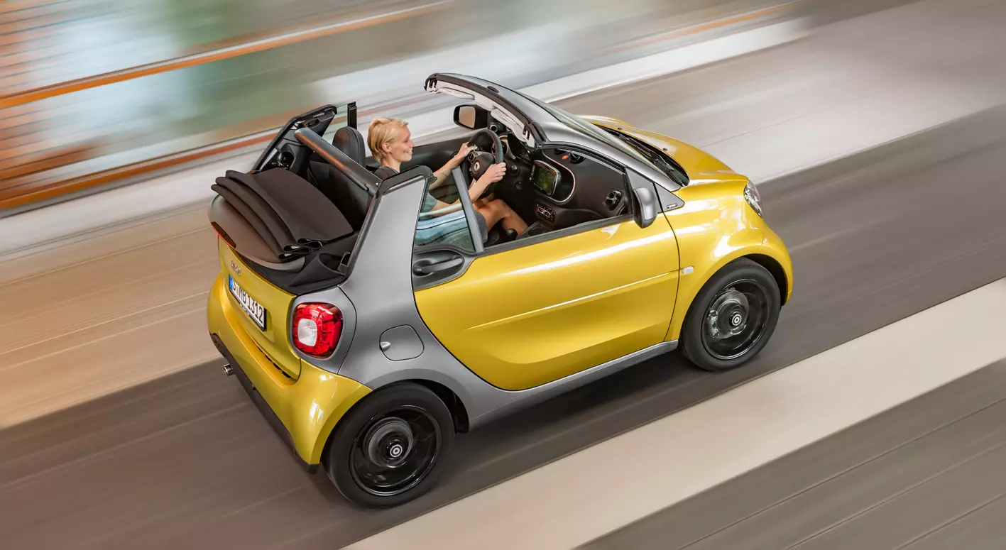 স্মার্ট fortwo cabrio