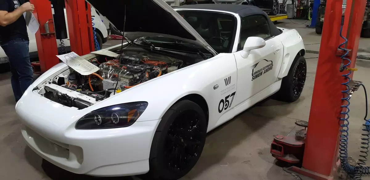 IHonda S2000 Electric