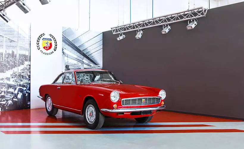 Abarth 2400 Coupé Allemano