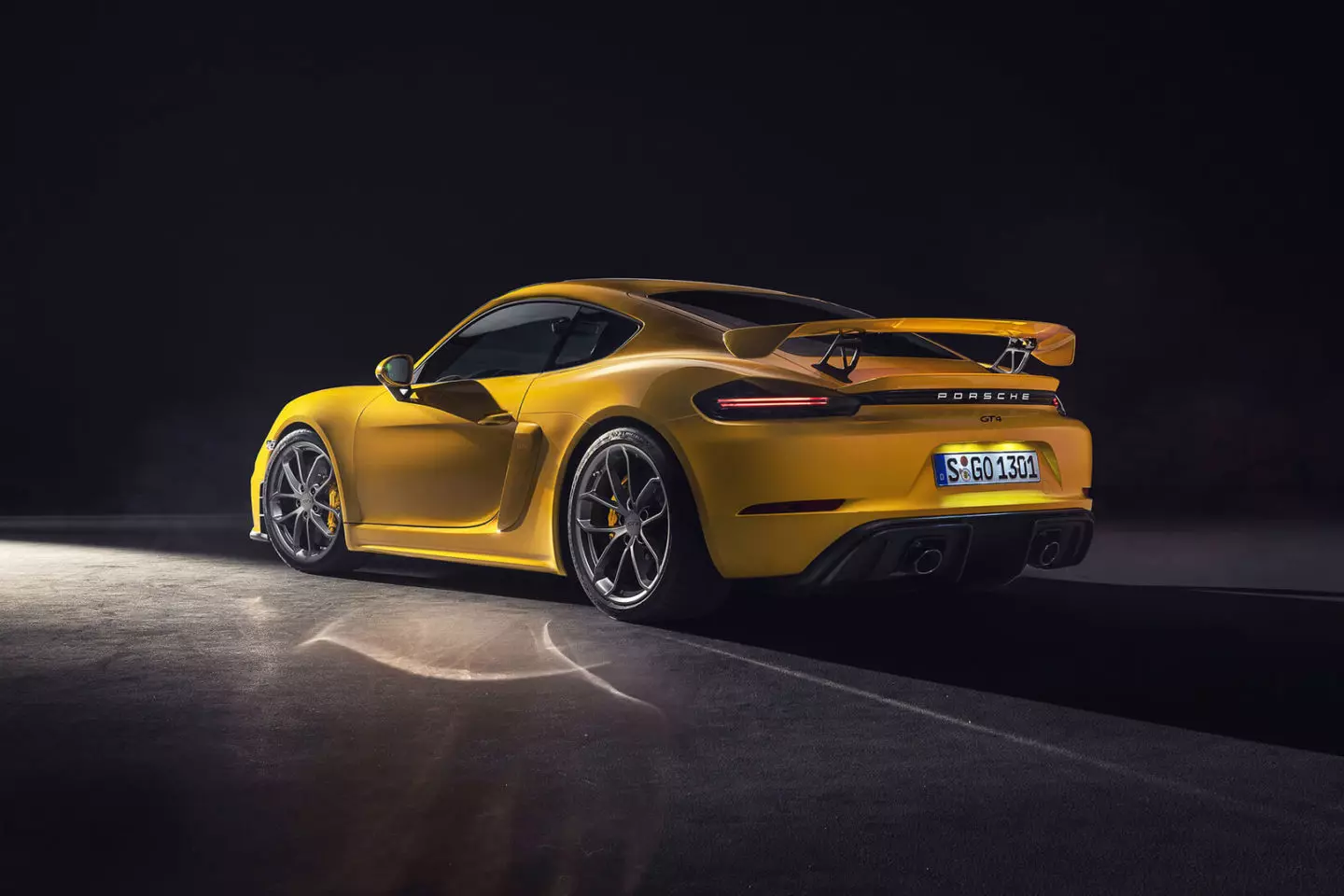 Porsche 718 Cayman GT4, 2019 წელი