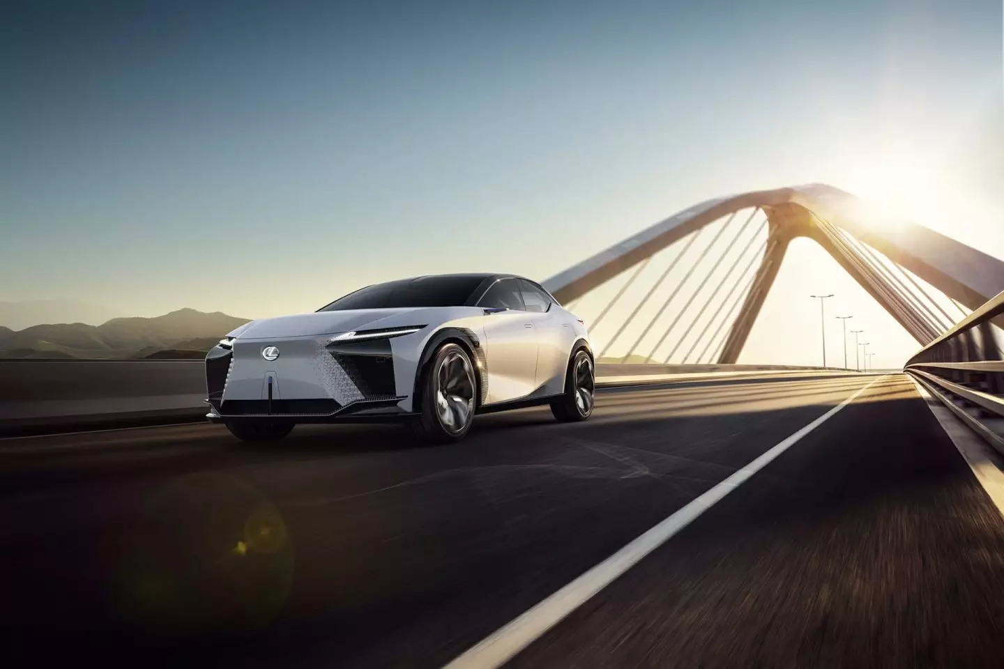 Lexus LF-Z электрлендірілген