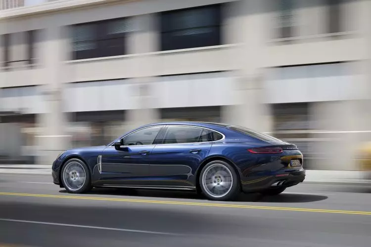 Panamera 4S Ejecutivo