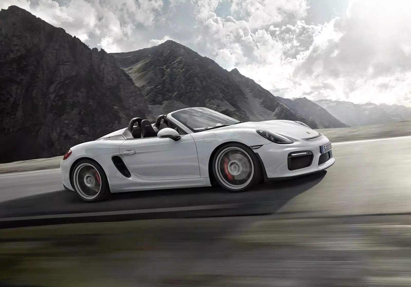 „Porsche Boxster Spyder“.