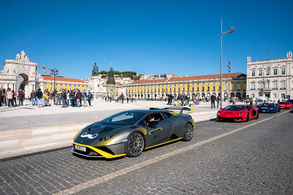 Lamborghini Maý aýy