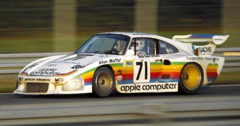 Porsche 935-Apple