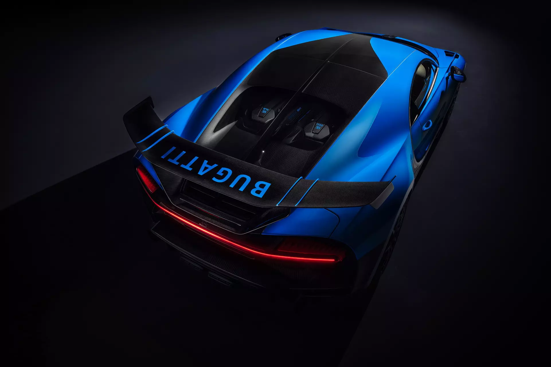 Bugatti Chiron Pur idaraya