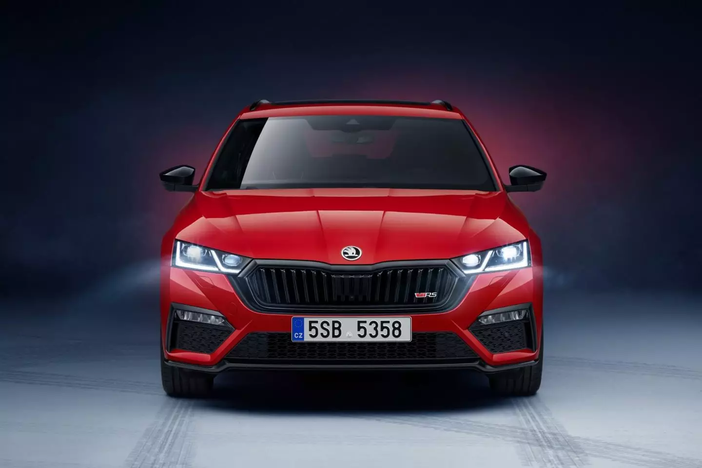 The sportiest of the Skoda Octavia surrenders to the electrons 6276_3