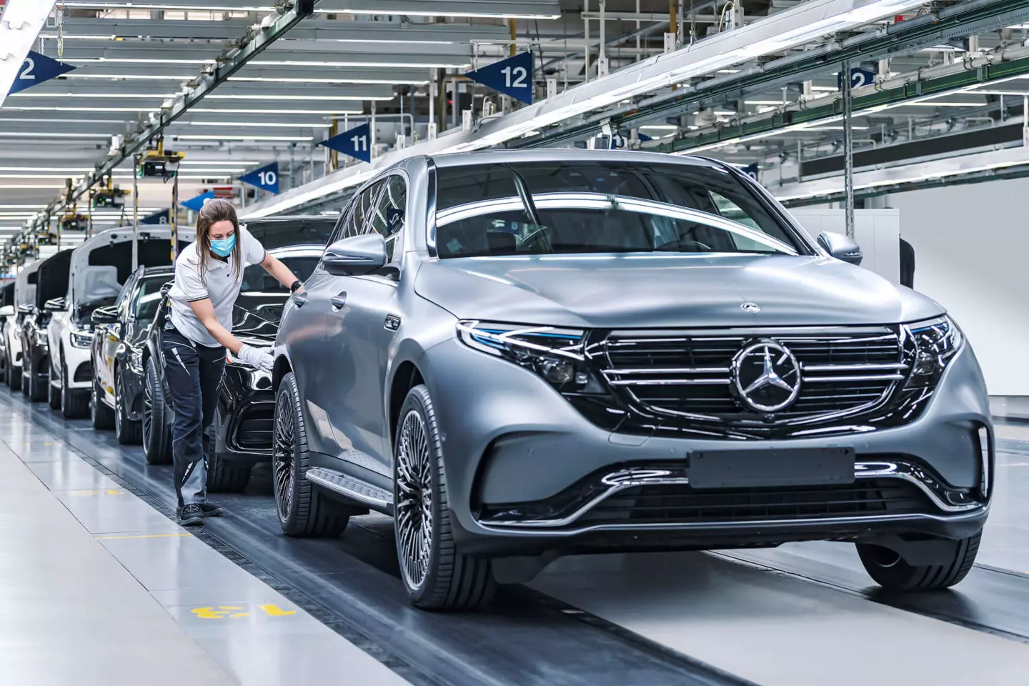 Mercedes-Benz EQC, Брэмен