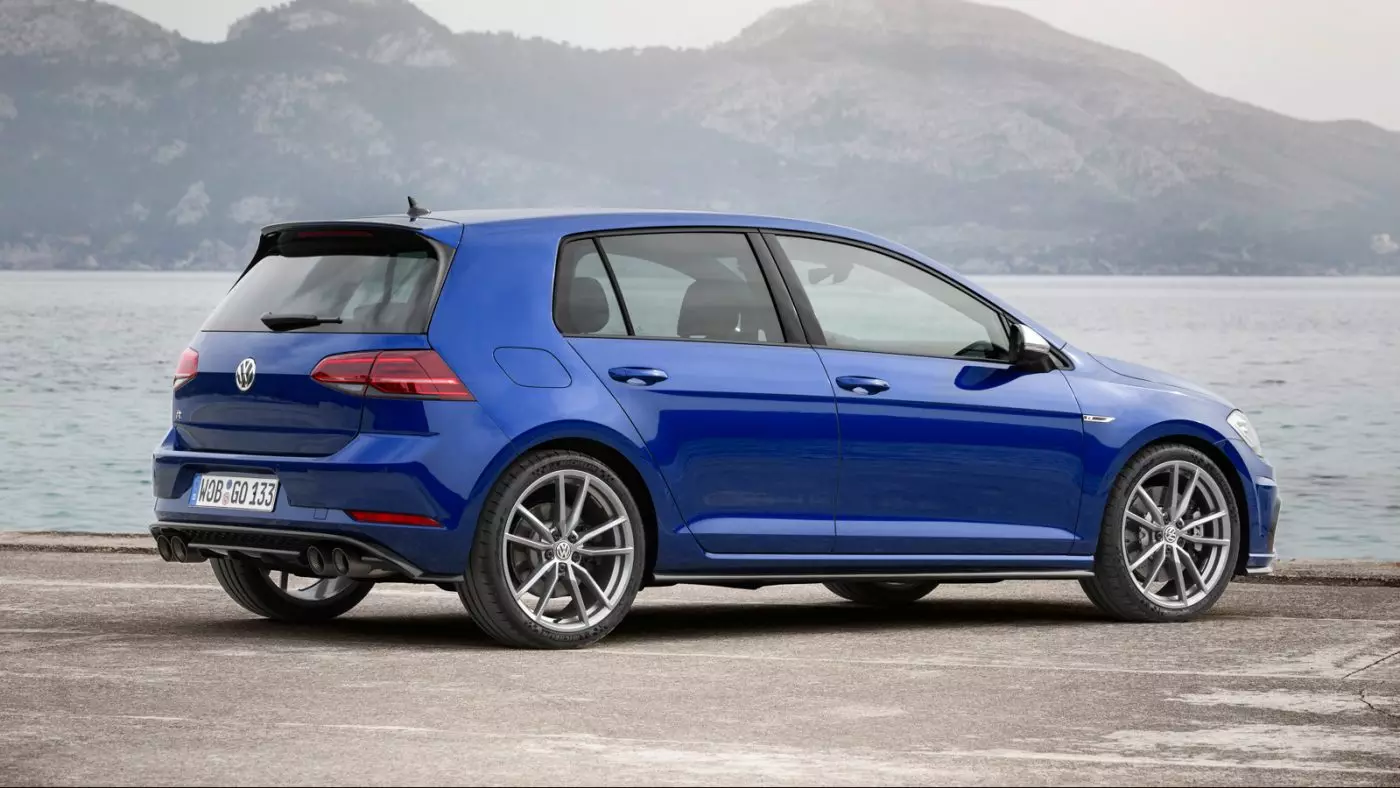 IVolkswagen Golf R