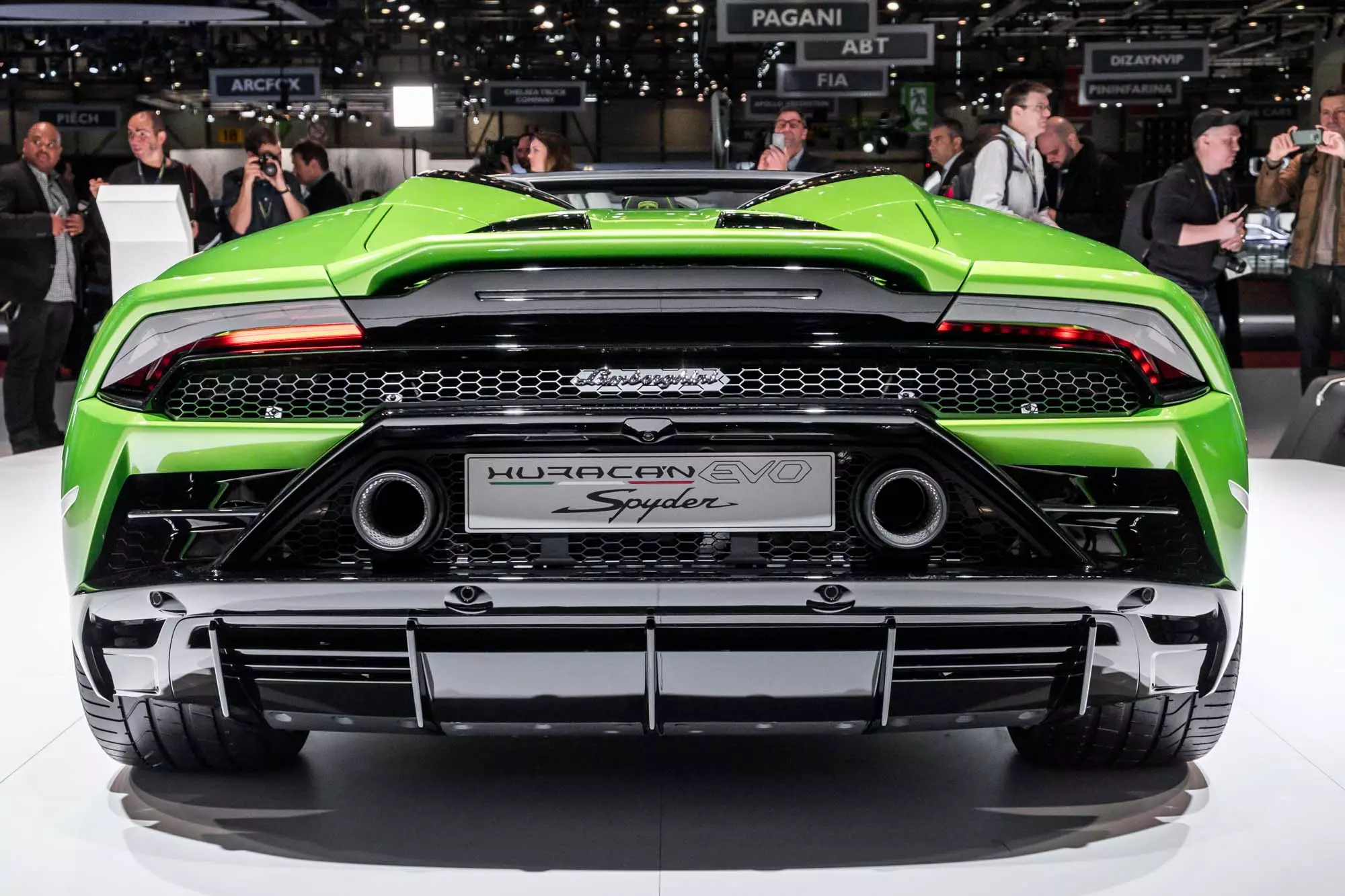 Lamborghini Huracán EVO Spyder: 3 Lab tus kiv cua tos koj rau Webtalk!