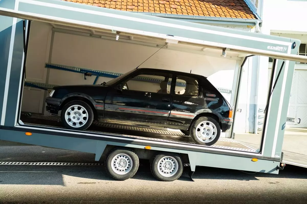 Peugeot 205 GTi