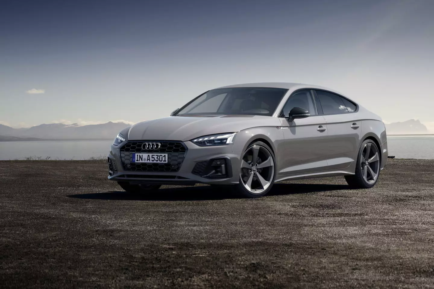 I-Audi A5 Sportback