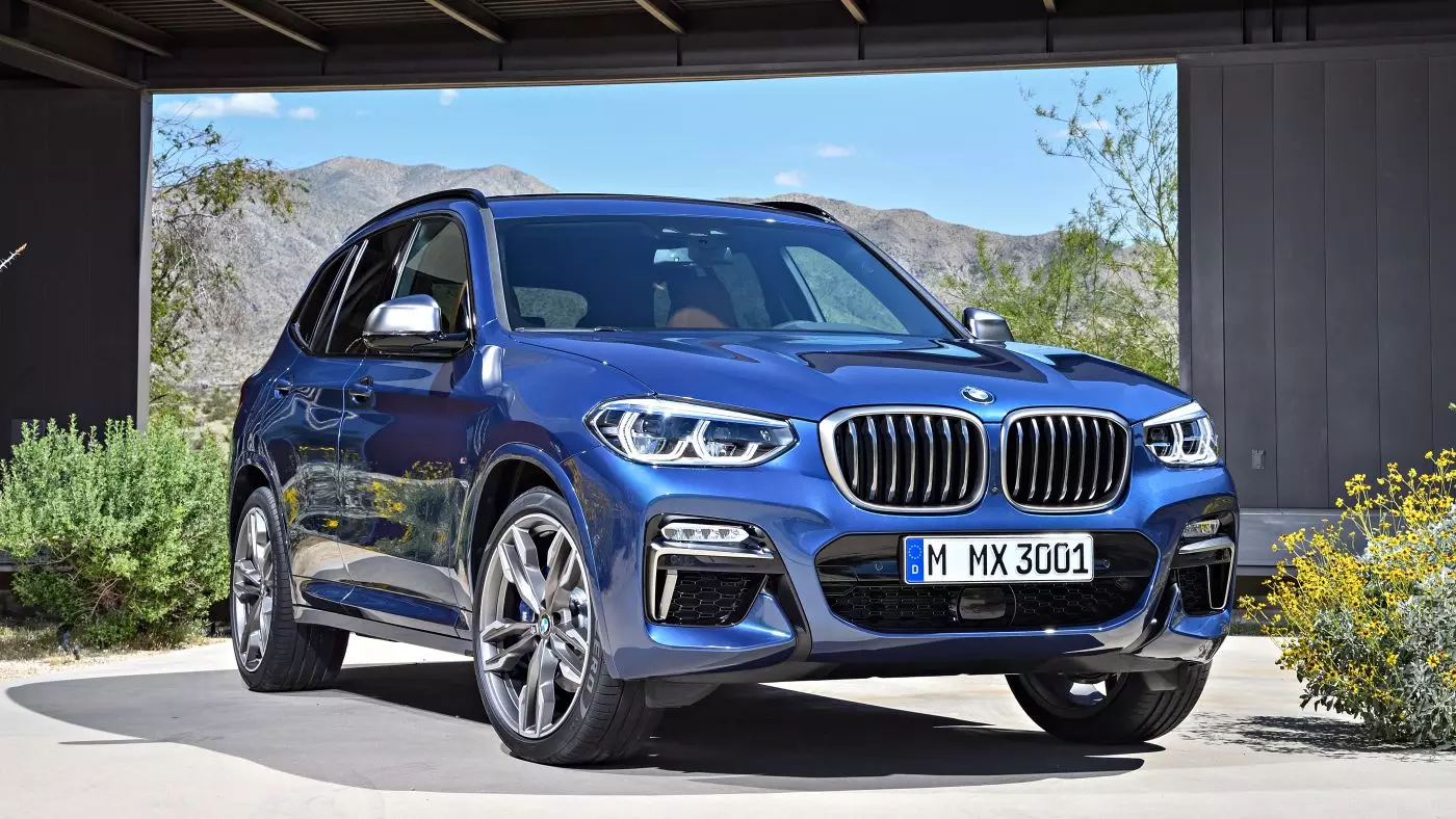 រថយន្ត BMW X3 M40i