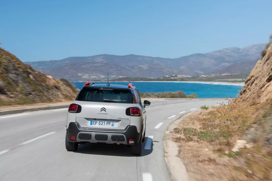 Vi har redan testat nya Citroën C3 Aircross. Vad är den nya franska suven värd? 6657_2