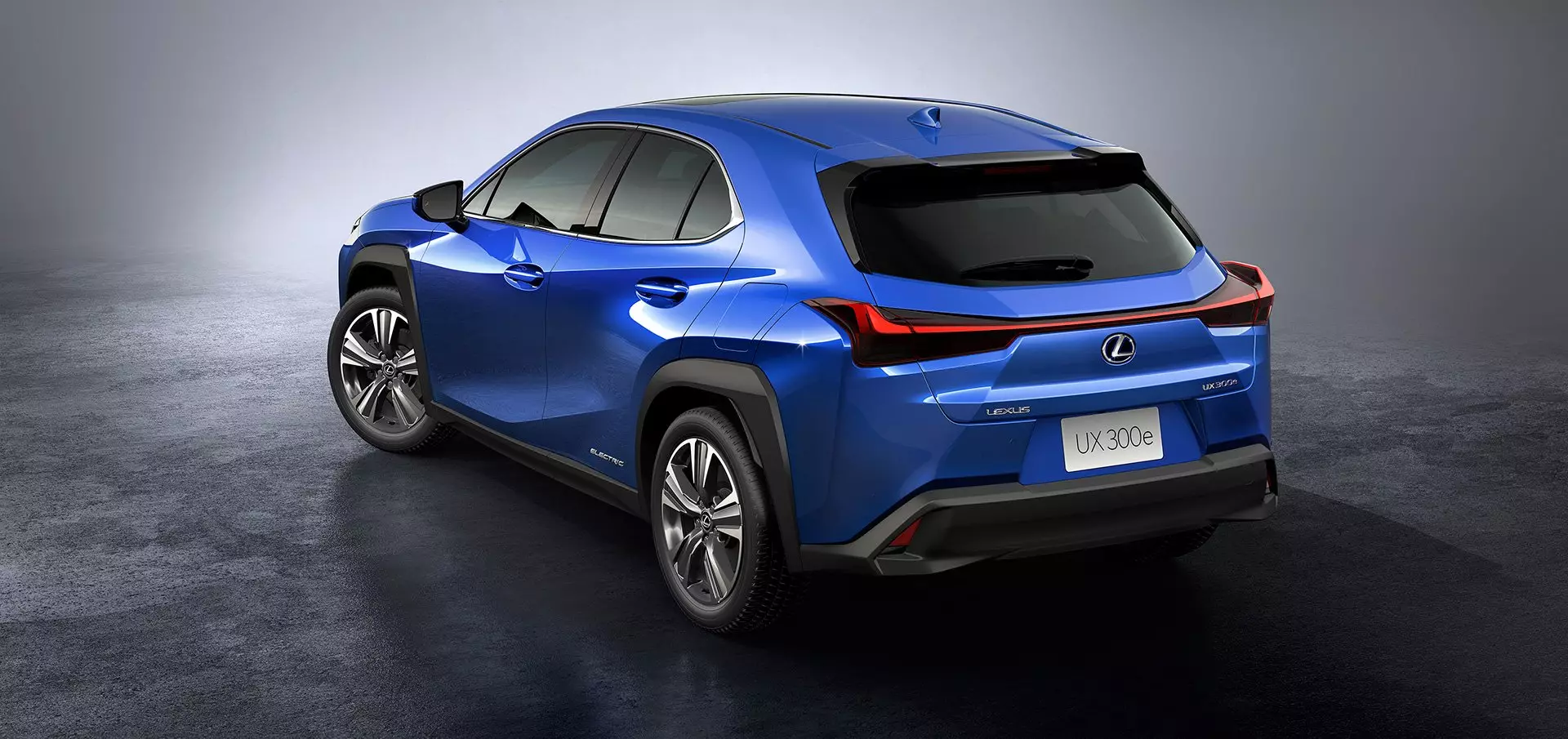 Lexus UX 300e Kab