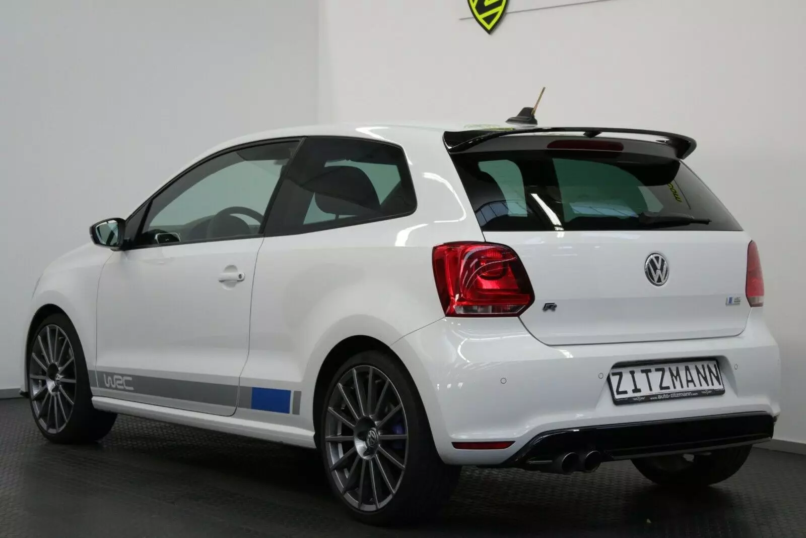 Volkswagen Polo R လမ်းကြမ်း