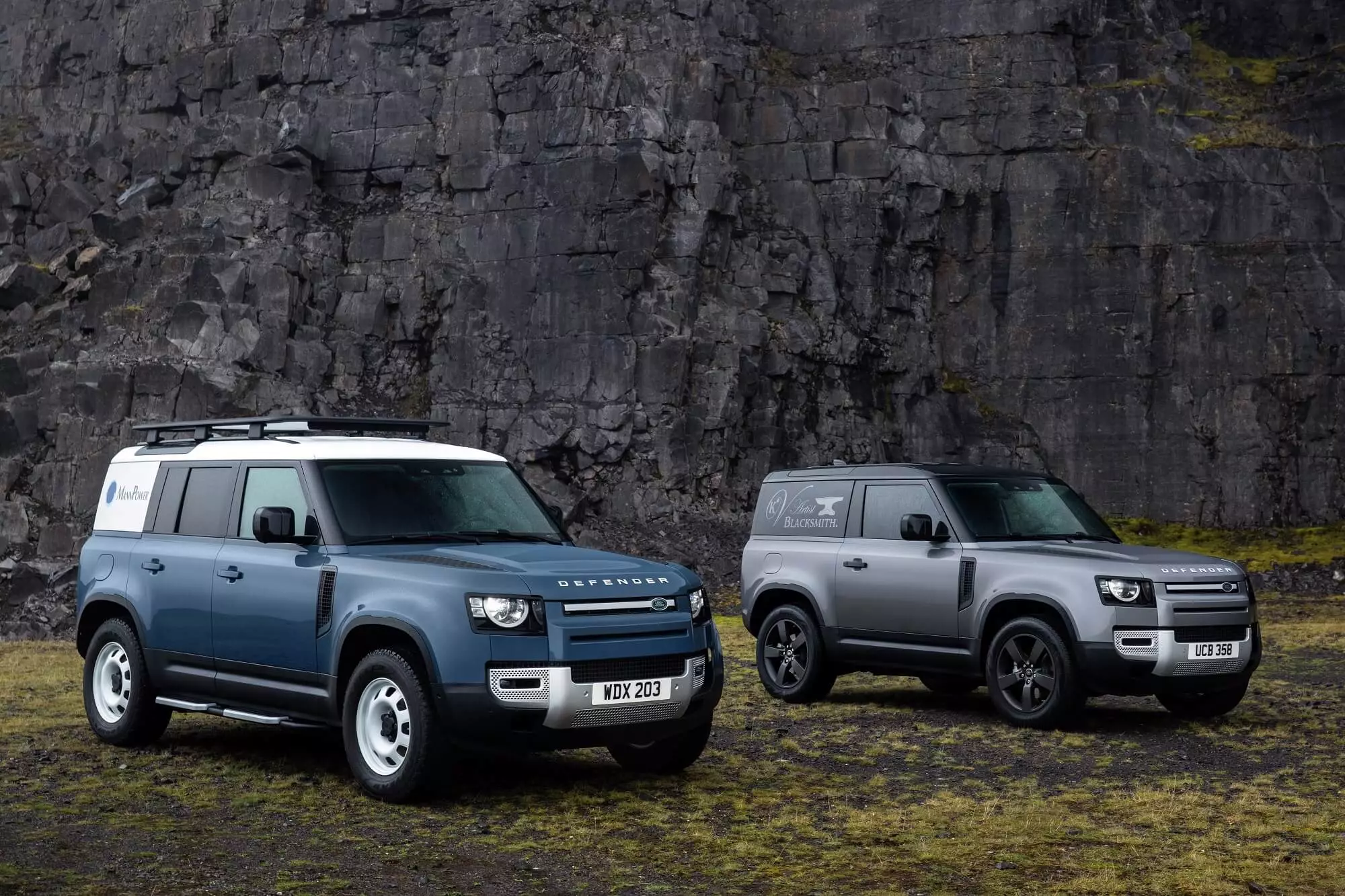 Land Rover Defender 2021 год