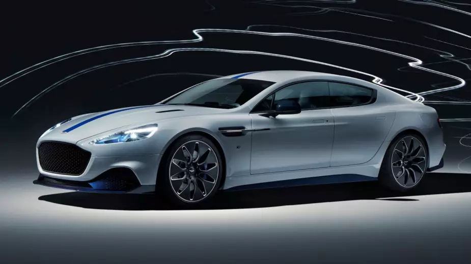 Aston Martin elektrizuje a představuje Rapide E