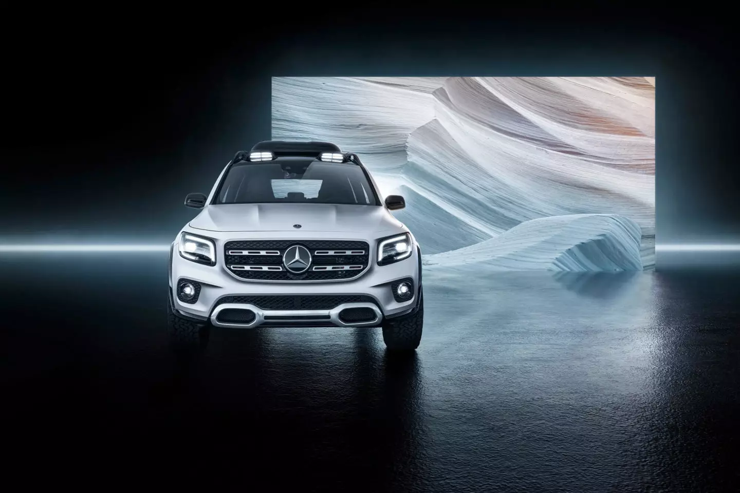 Mercedes-Benz Concept GLB dia manantena ny 