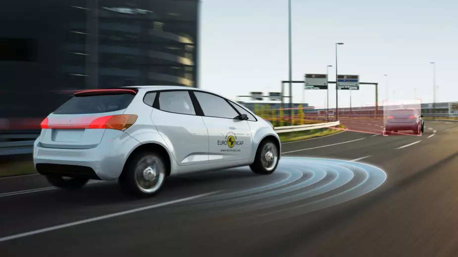 Wspomagany system jazdy. Euro NCAP testuje 7 modeli