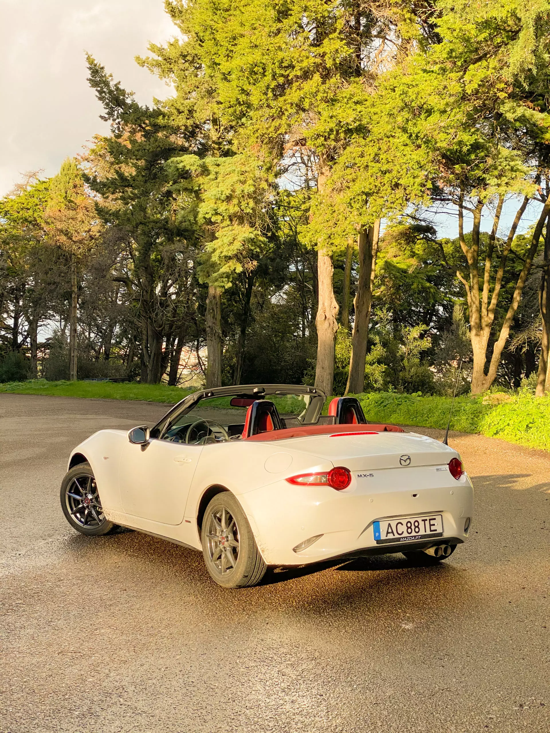 مزدا MX-5