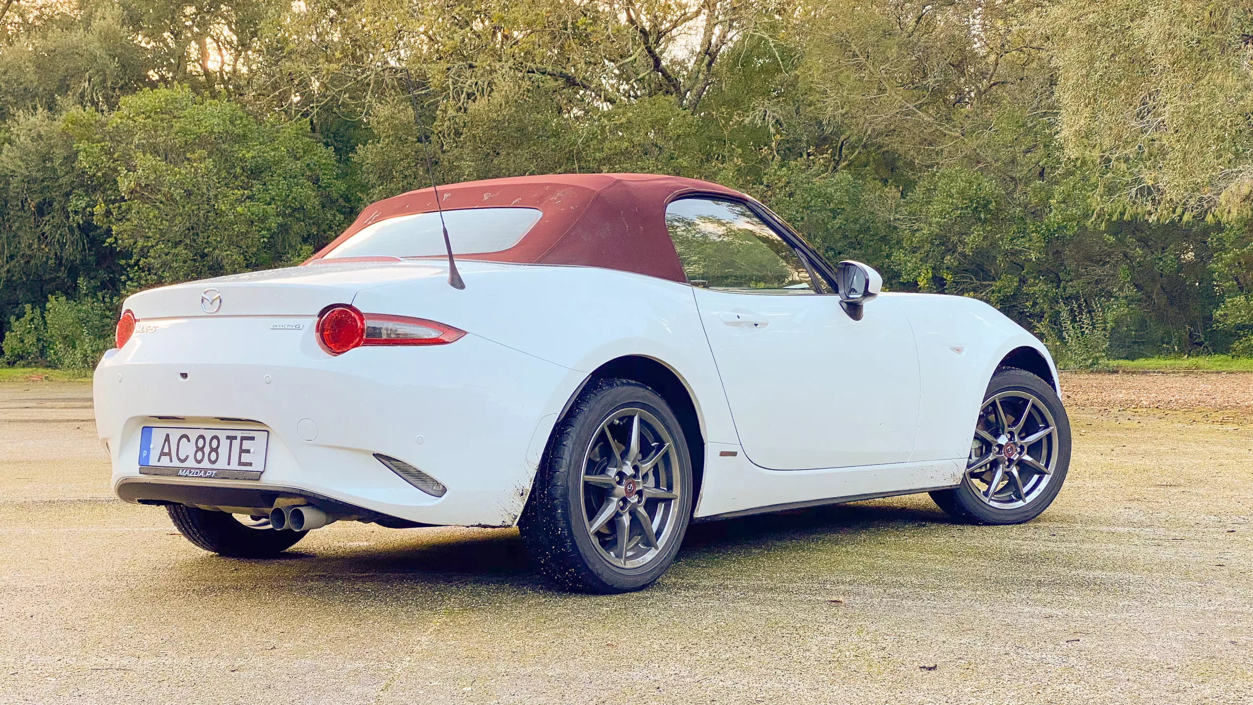 مازدا MX-5