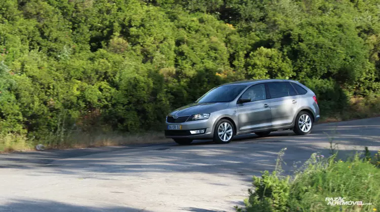 Škoda Rapid Spaceback-1