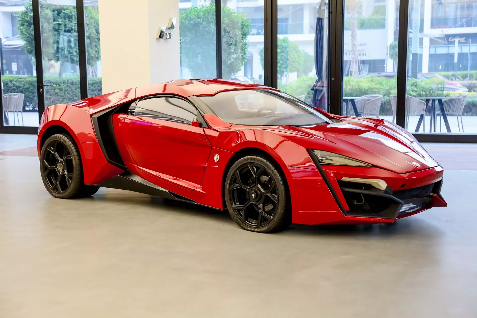 Lykan HyperSport