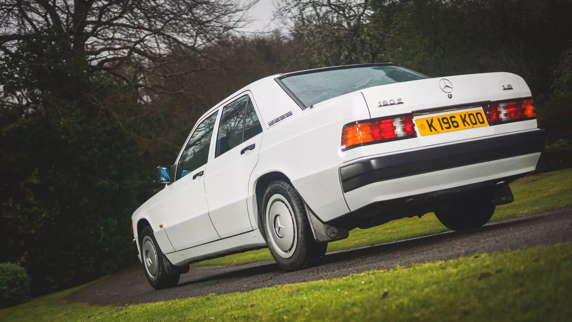 Mercedes-Benz 190 E