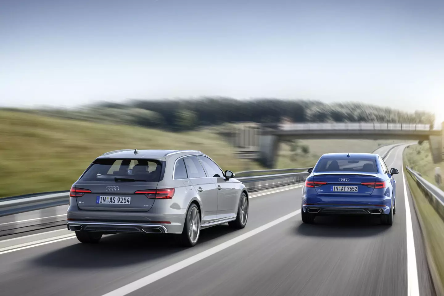 Athchóiriú Sedan Audi A4 Avant / Audi A4 2018