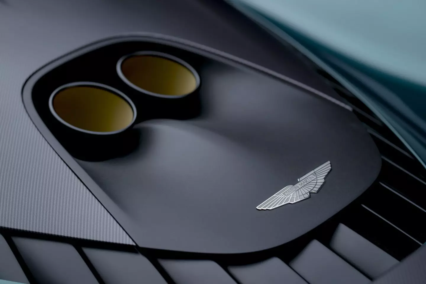 Aston Martin Valhalla'nın fotoğrafı.