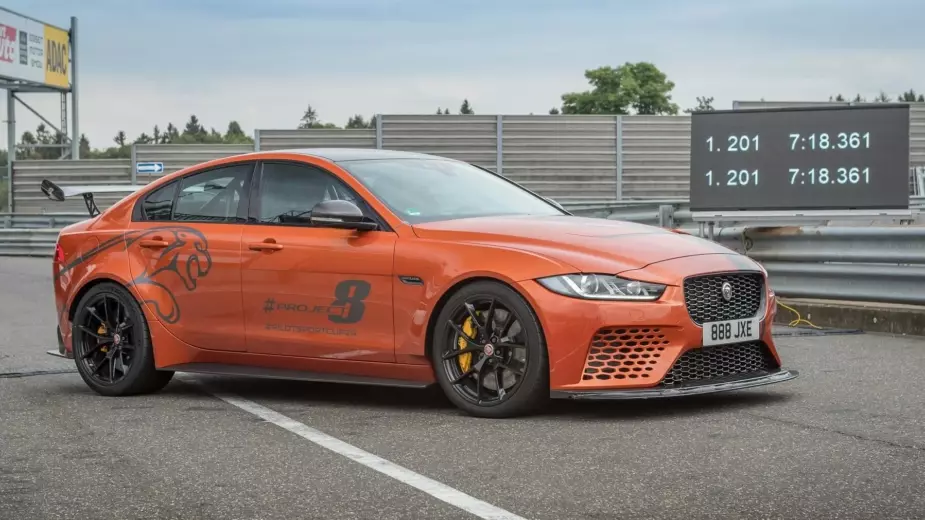 Jaguar xe SV Project 8