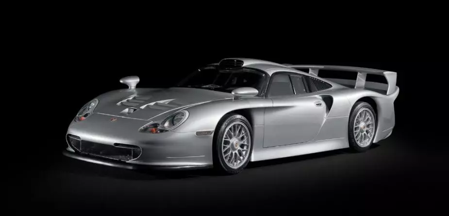 पोर्श 911 GT1