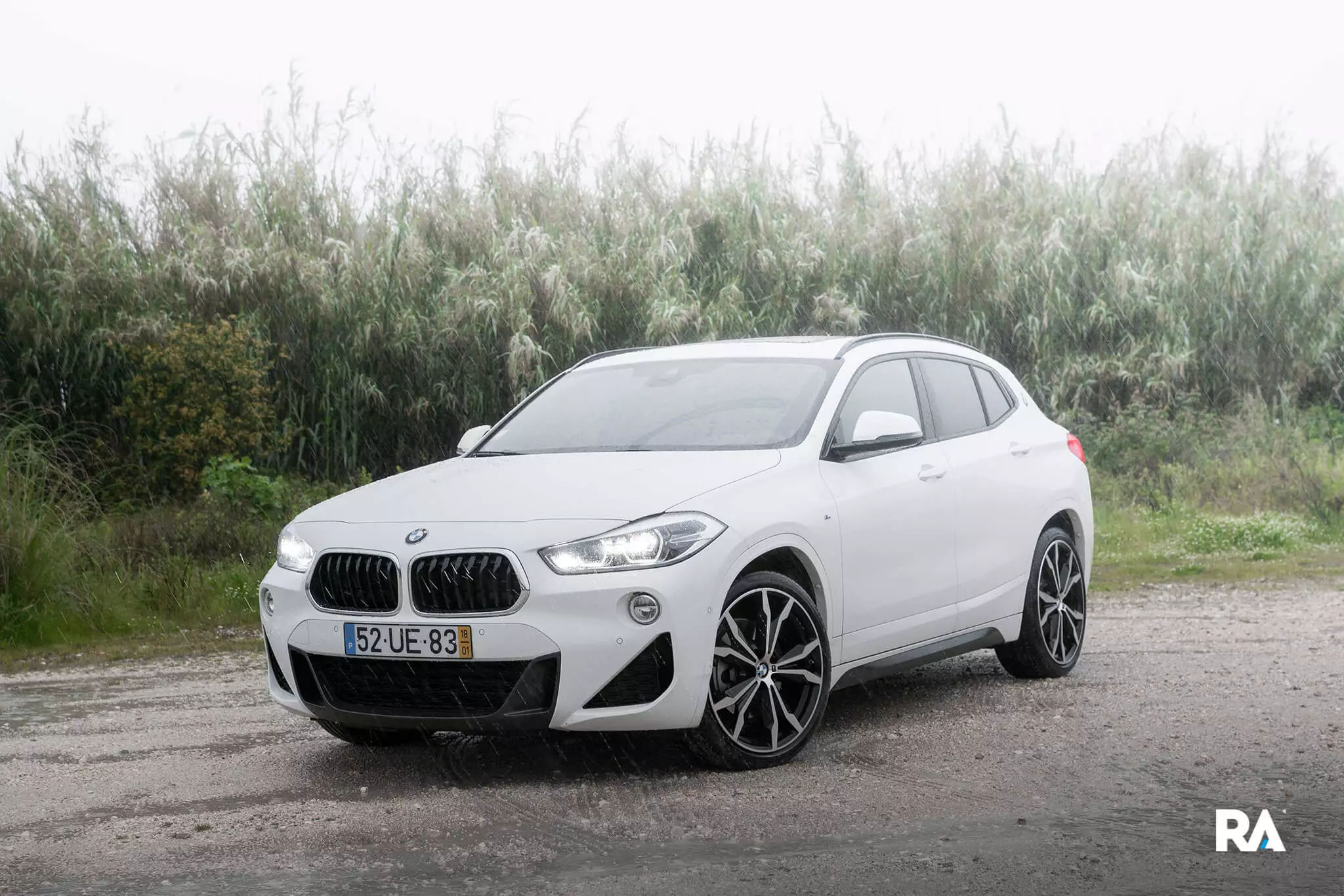 سيارة BMW X2