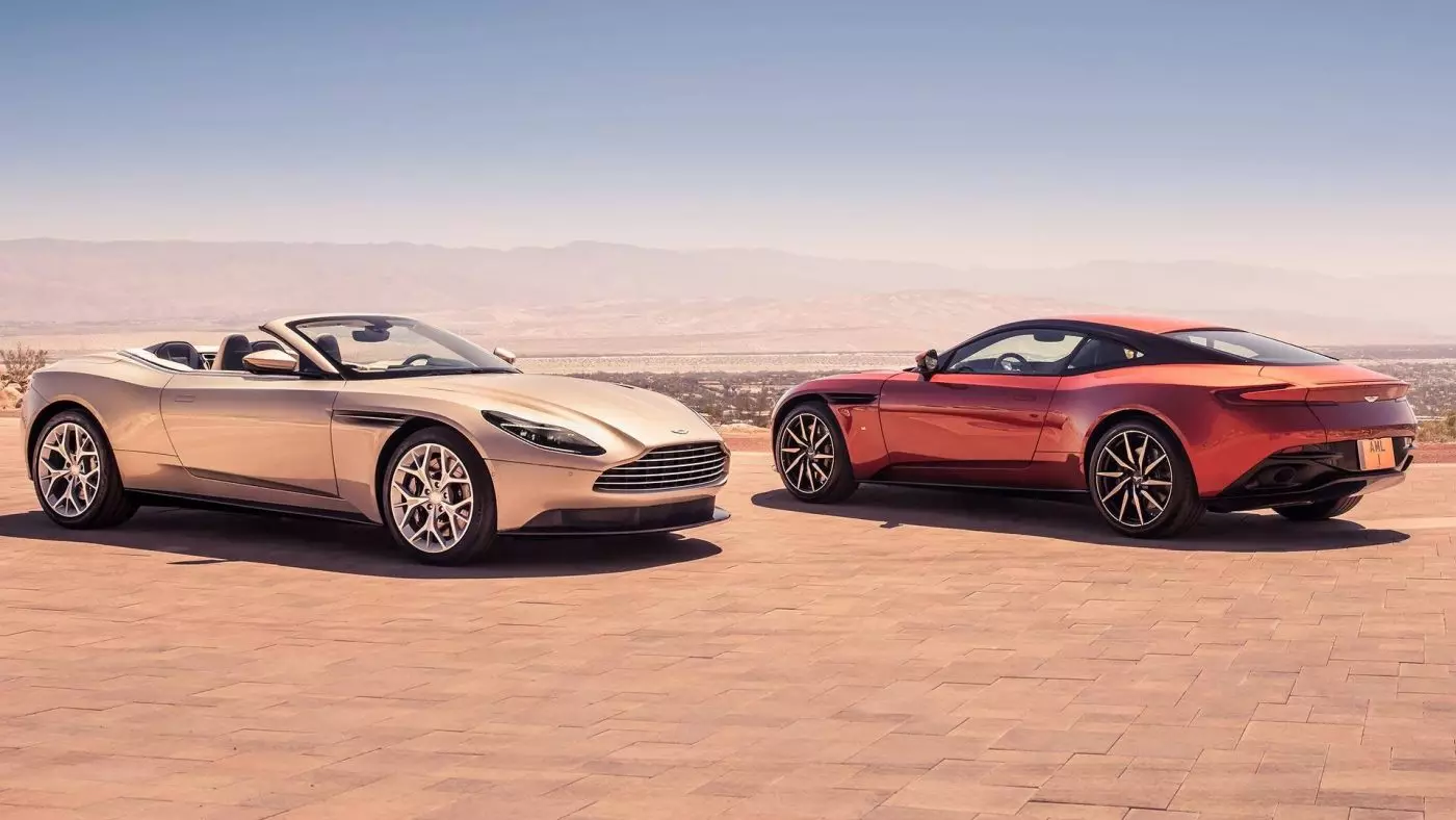 Aston Martin DB11 sükan çarxı