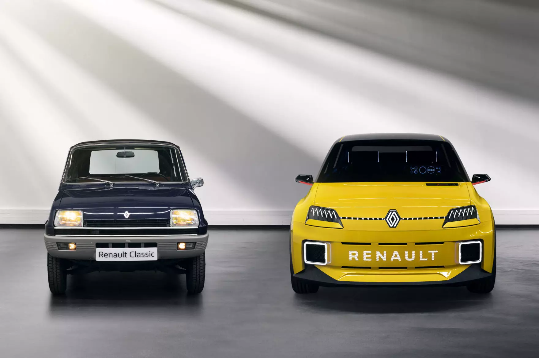 Renault 5 සහ Renault 5 මූලාකෘතිය