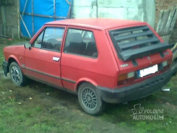 1987 ರ ಯುಗೋ 55 ಮಾರಾಟಕ್ಕಿದೆ... ಅಥವಾ ಇದು BMW ಆಗಿದೆಯೇ? 7996_2