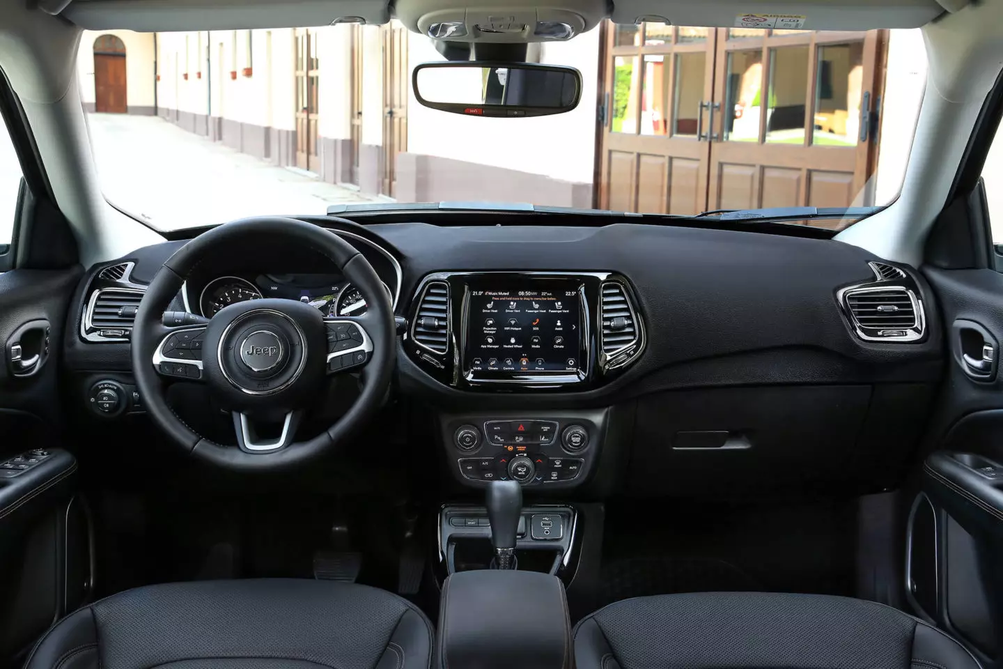 Новые двигатели для обновленного Jeep Compass. Все цены 8132_3