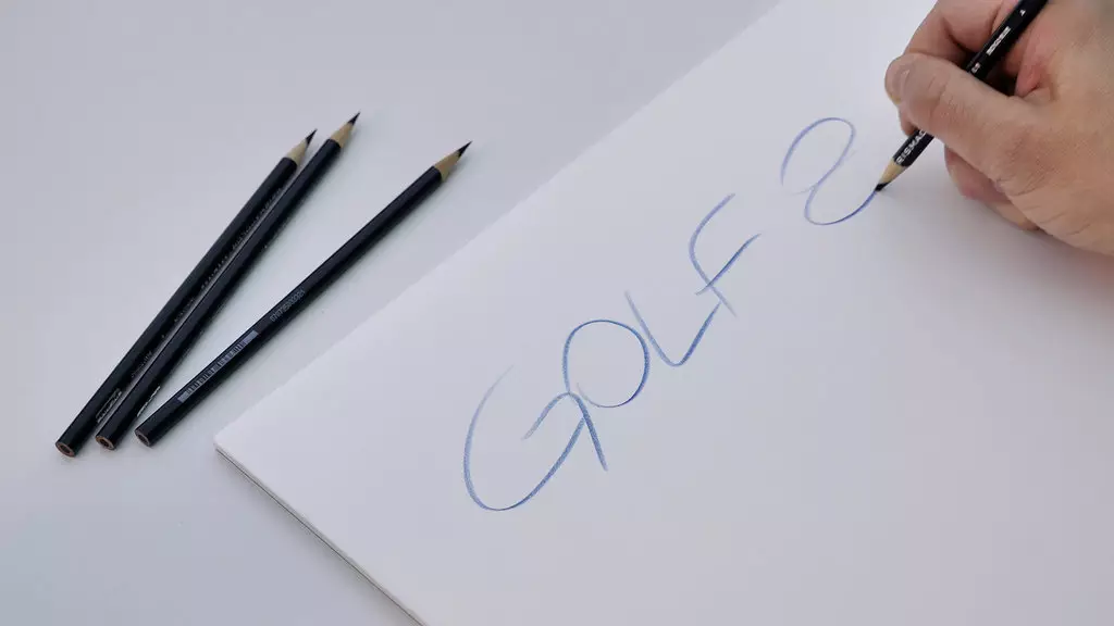 Zīmulis un papīra lapa, Golf 8