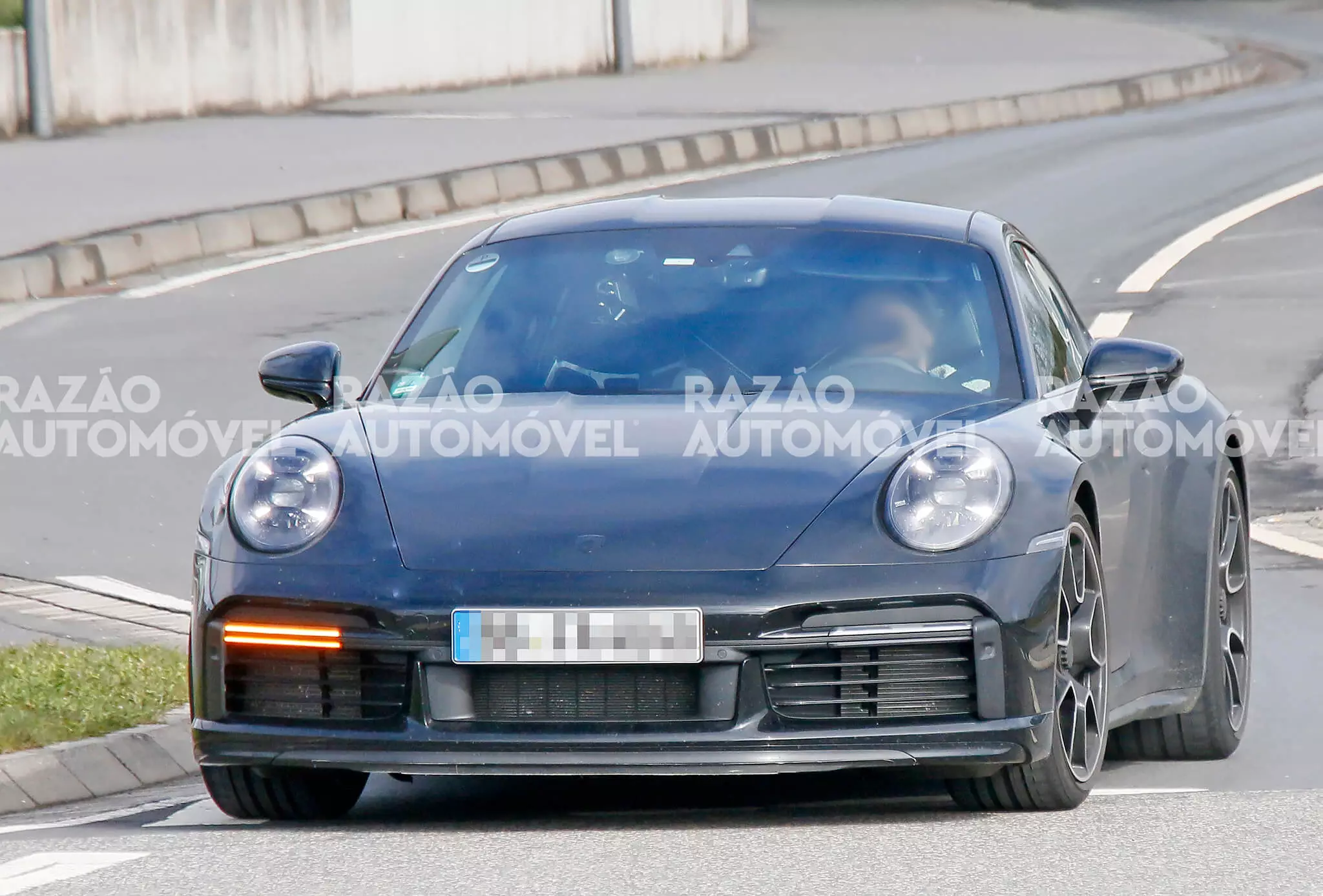 Porsche 911 Classic spy photos