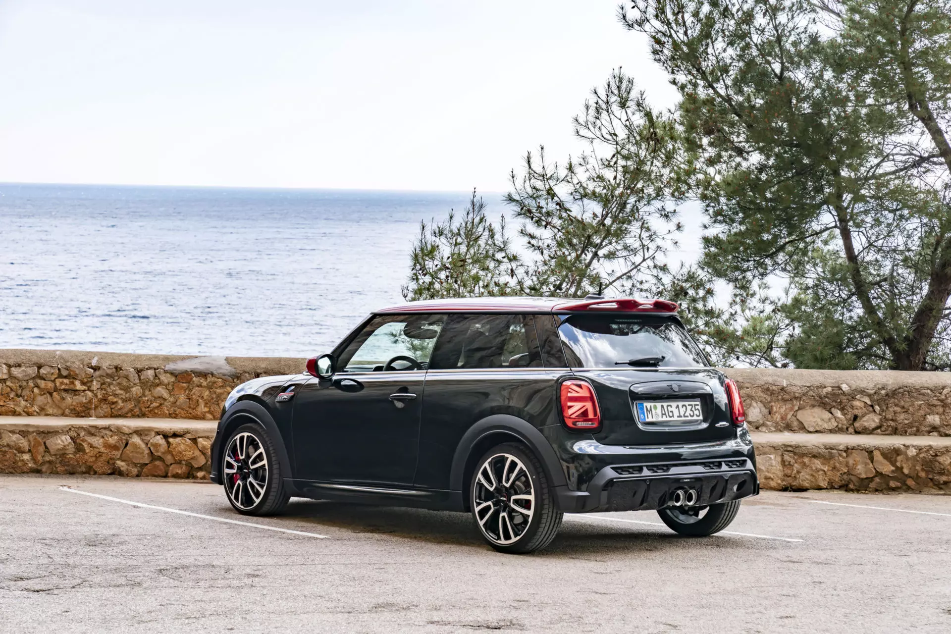 2022-MINI-John-Cooper-arụ ọrụ